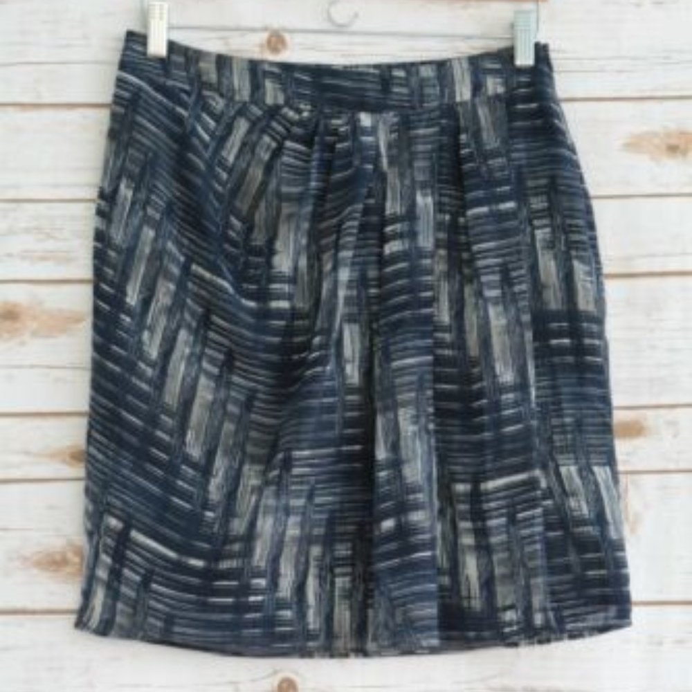 Ann Taylor LOFT • Navy Blue Gray Crosshatch Skirt